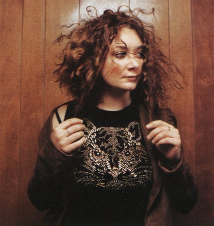 The Sara Gilbert Picture Gallery